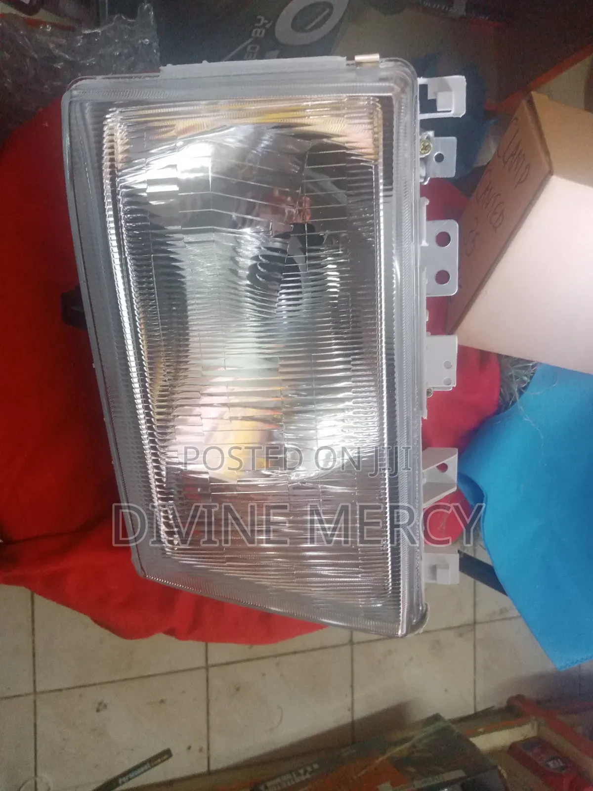 Head Light Canter 4d35