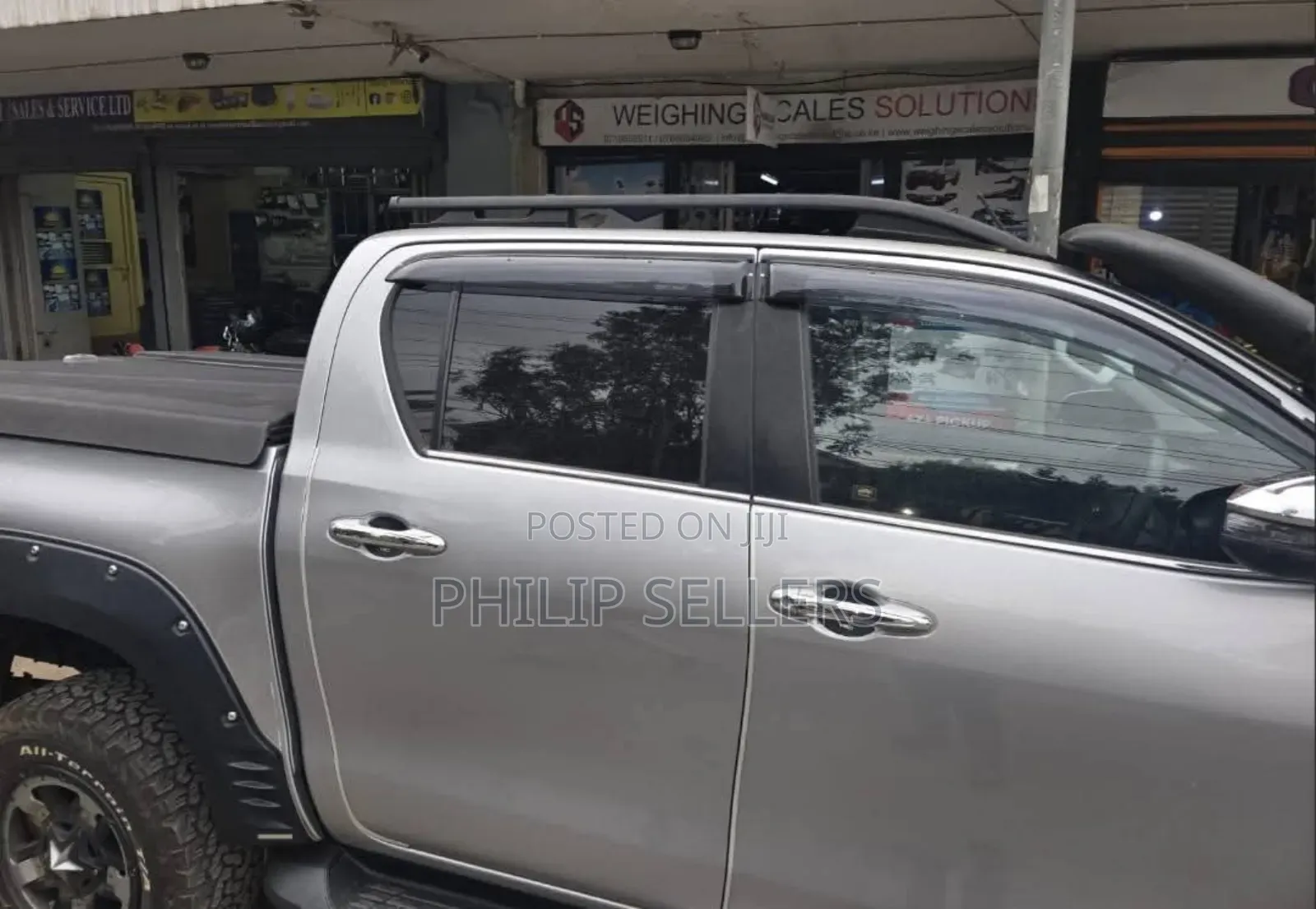 Toyota Hilux Quality Roof Rails