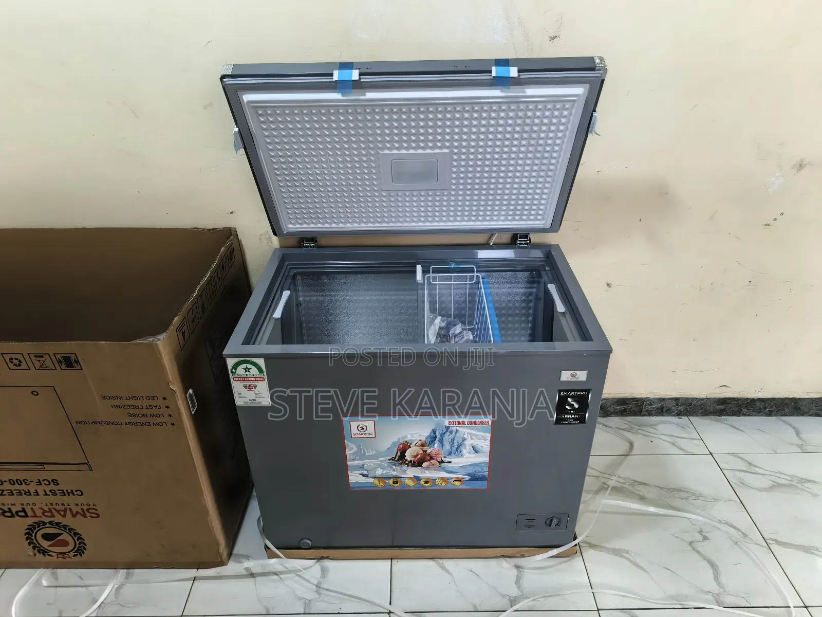 Large Capacity Chest Freezer 230l.