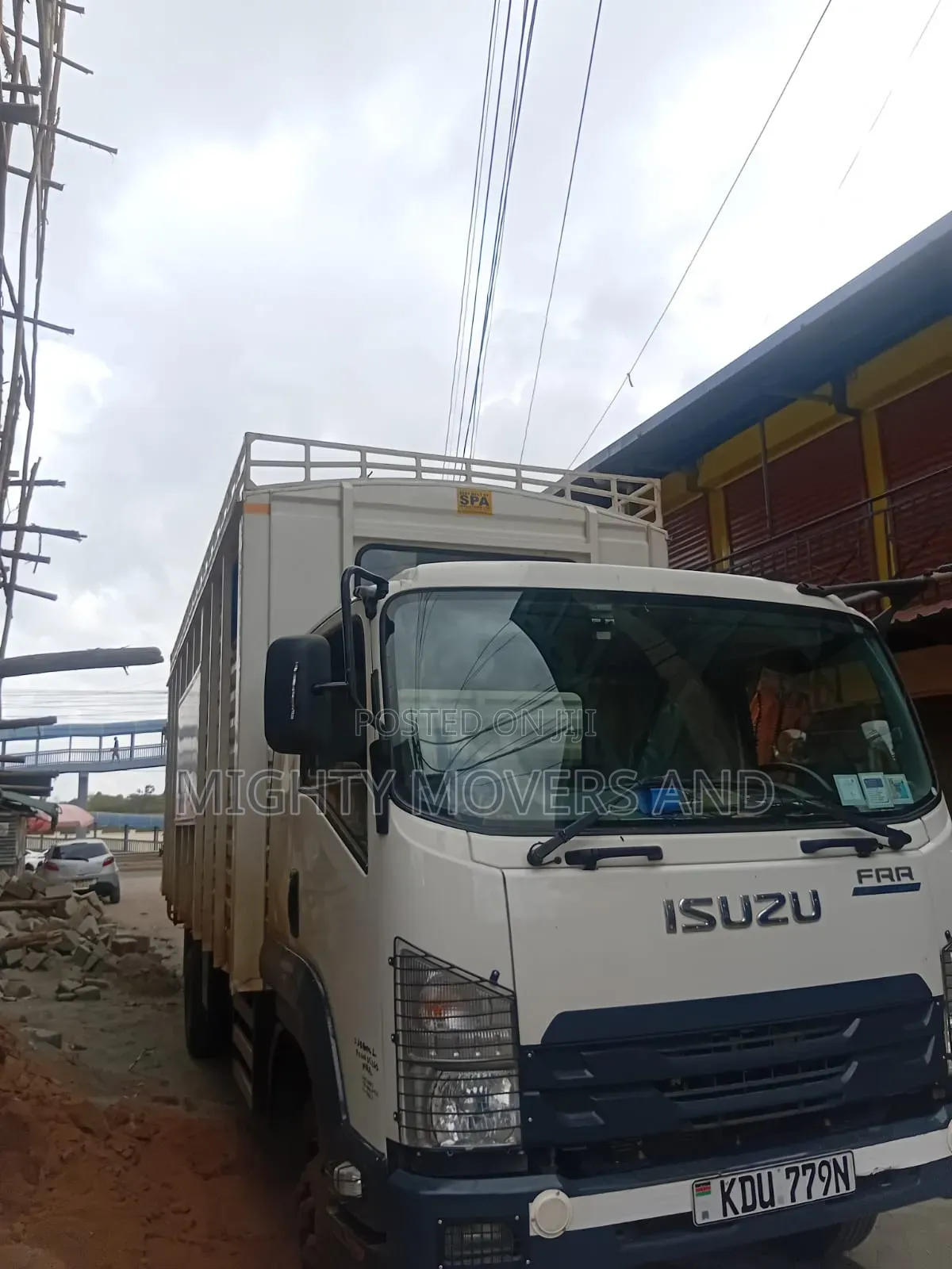 Lorries for Logistics and Load Delivery Across the Country Are Ready