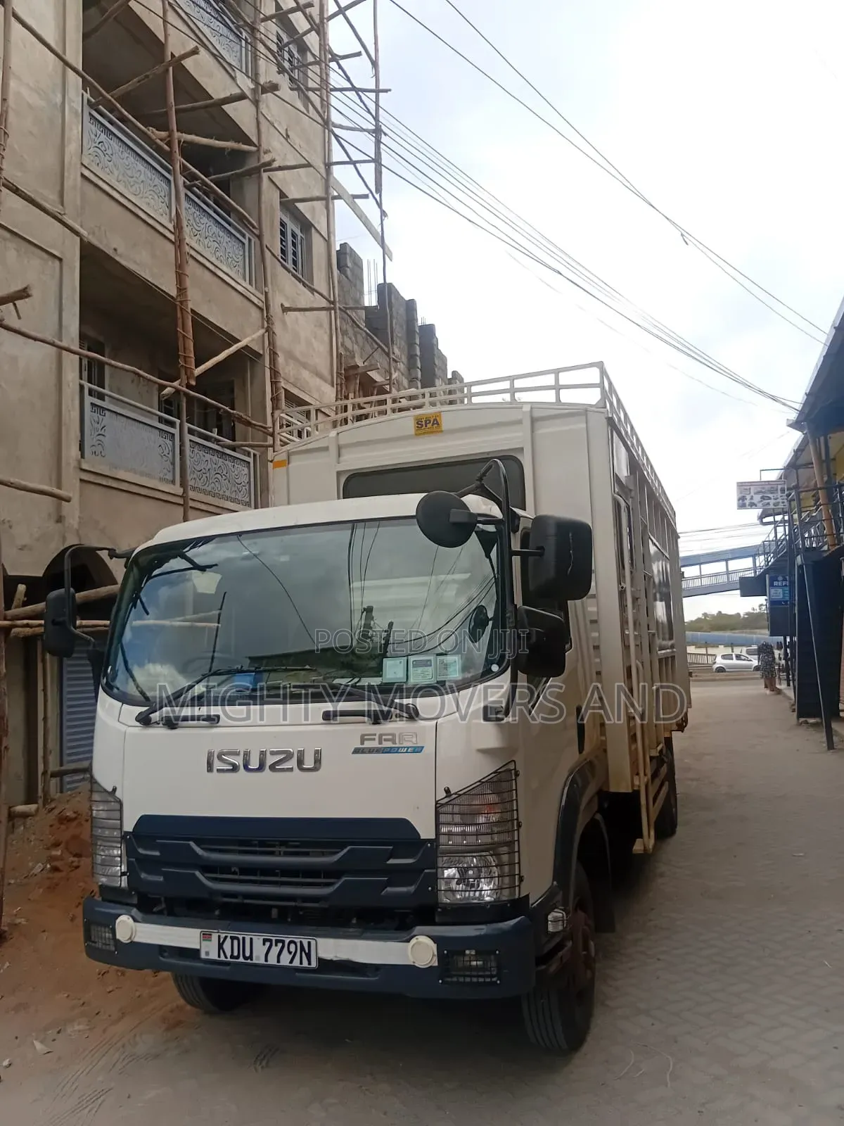 Transport Trucks for Errands and Logistics Services Are Available