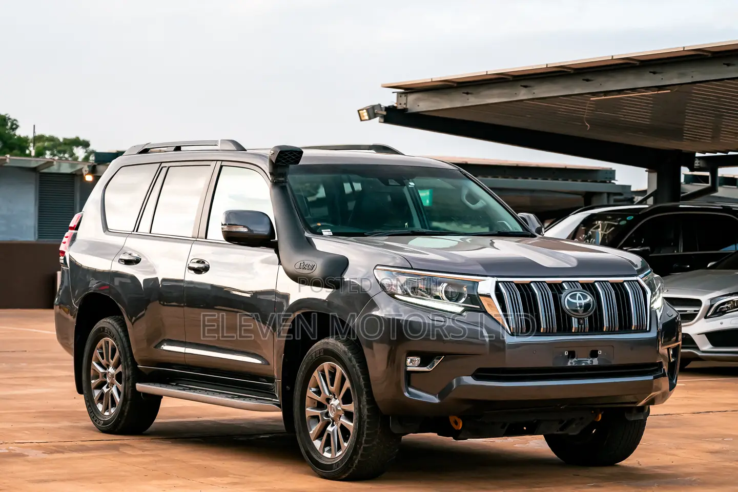 Toyota Land Cruiser Prado 2018 Gray