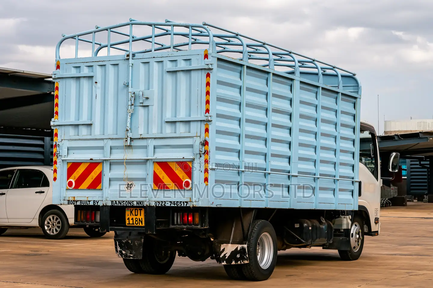 Isuzu Ecoline 2018 White