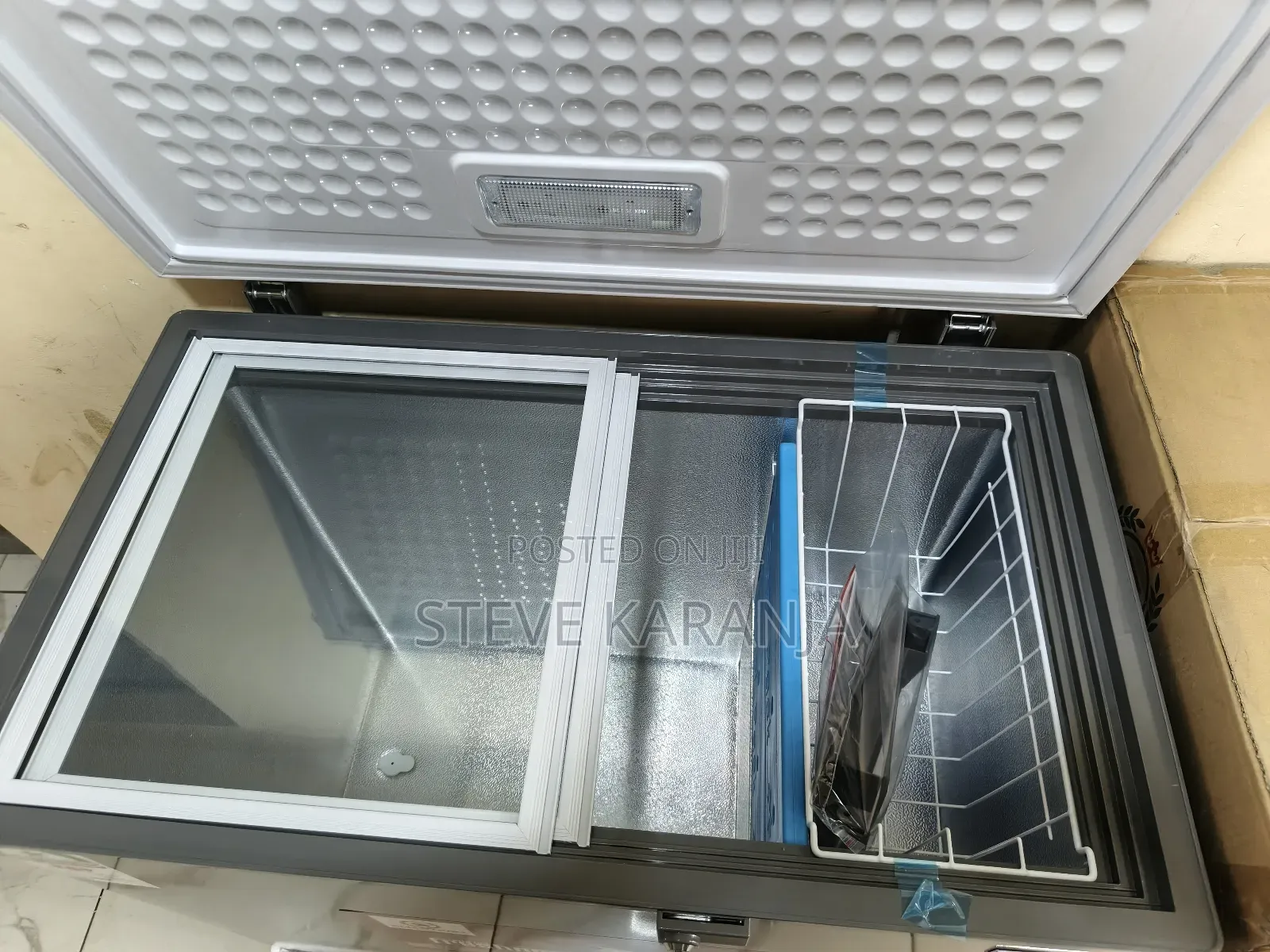 Large Capacity Freezer, 225l Capacity