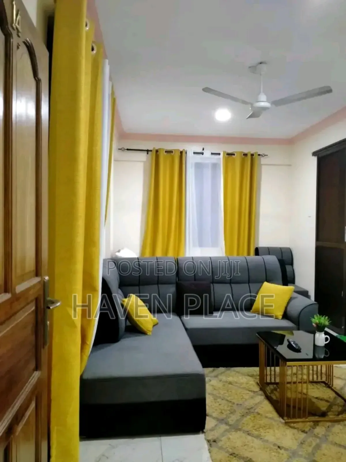  Kamakis 
Rates: 1 Bedroom at 2500