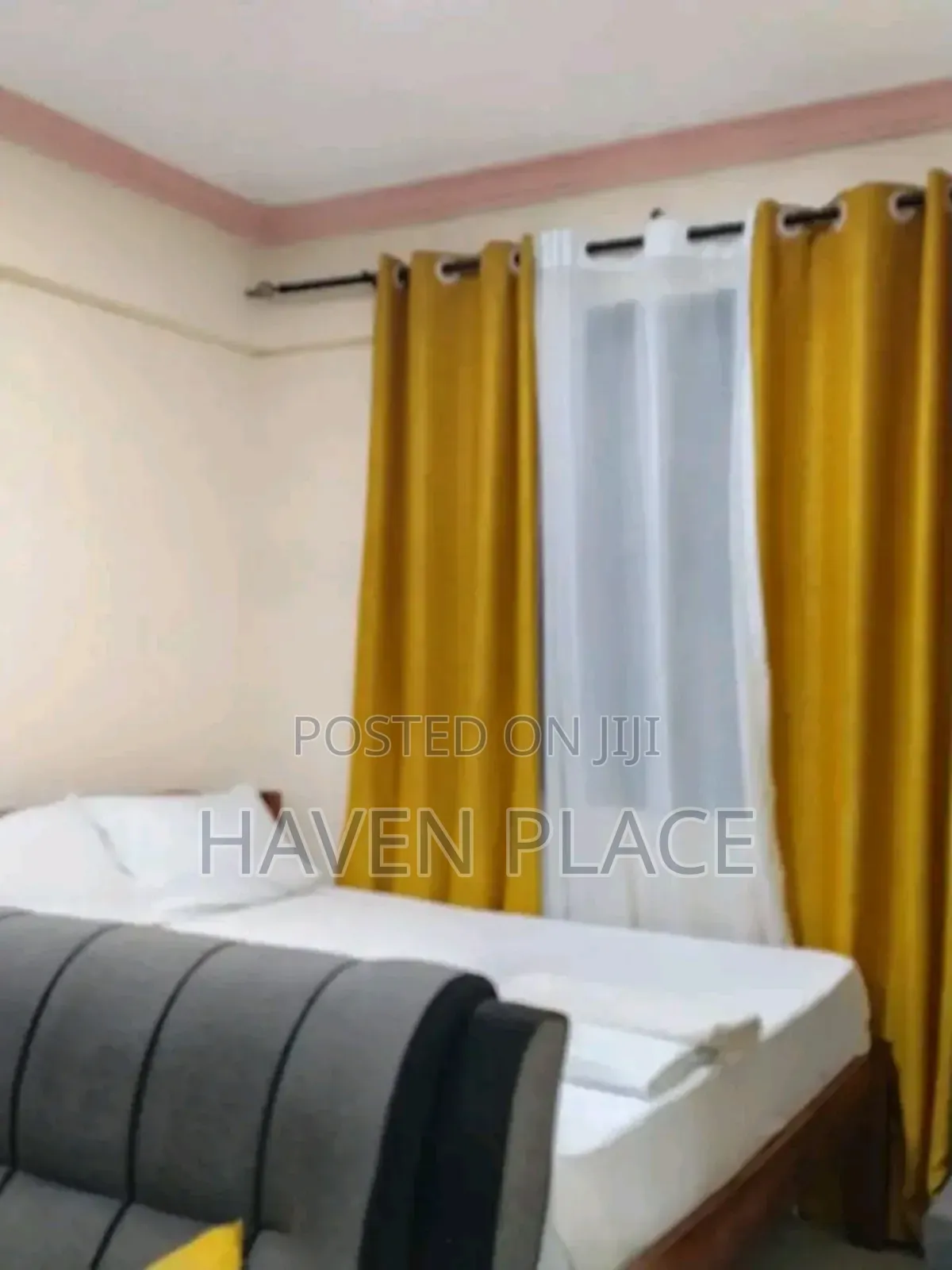  Kamakis 
Rates: 1 Bedroom at 2500