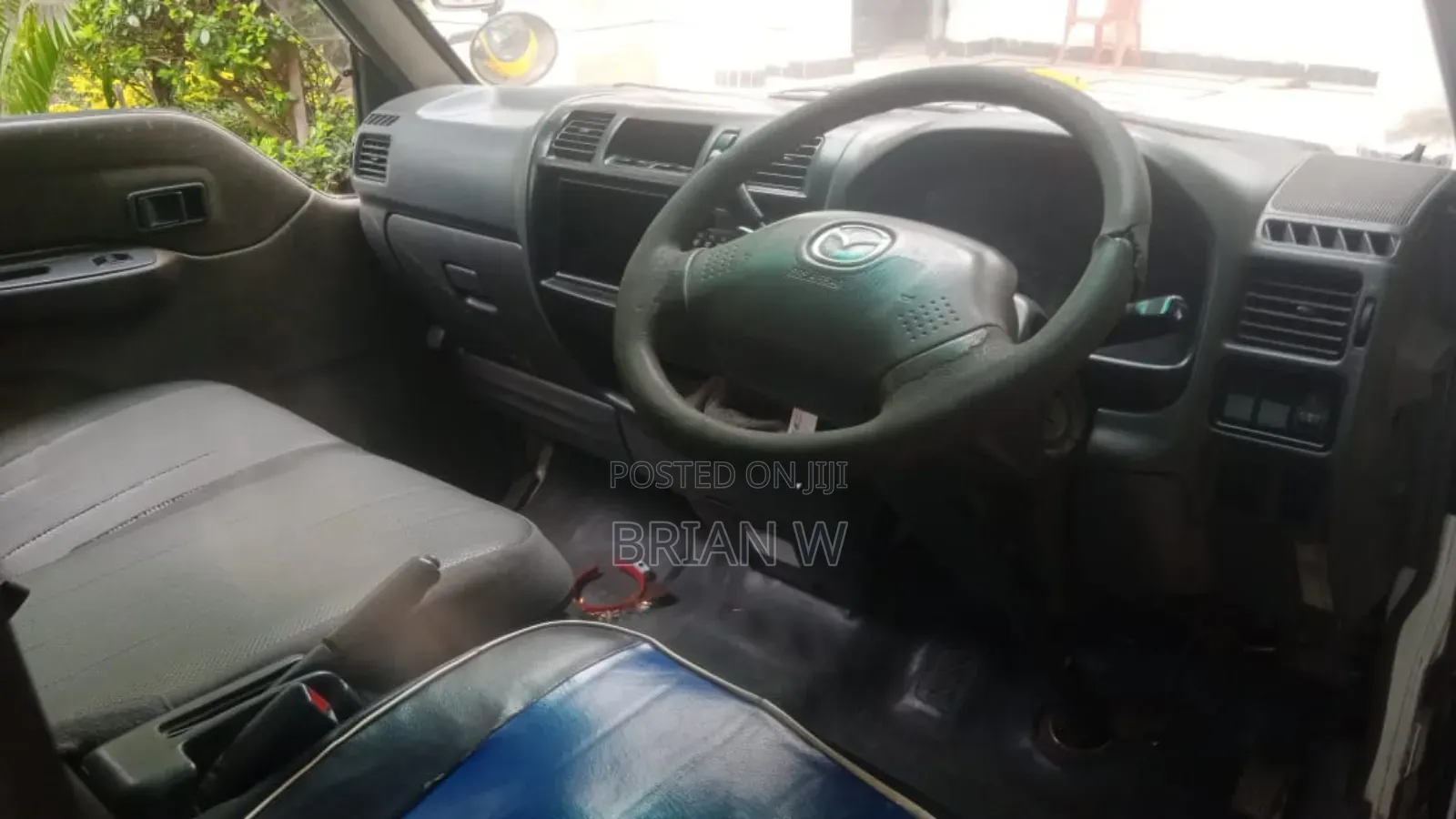 Mazda Bongo 2009 Yellow