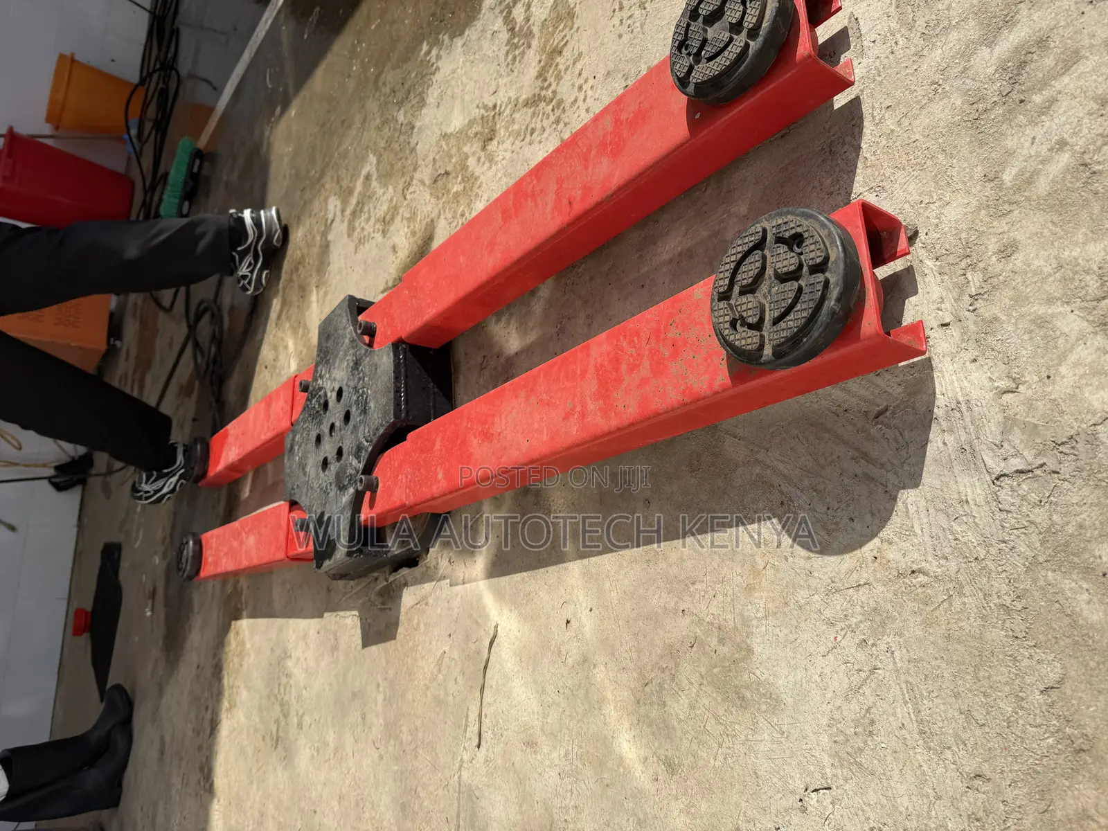 Wula Sunshine Italy Single Post Lift Machine Red
