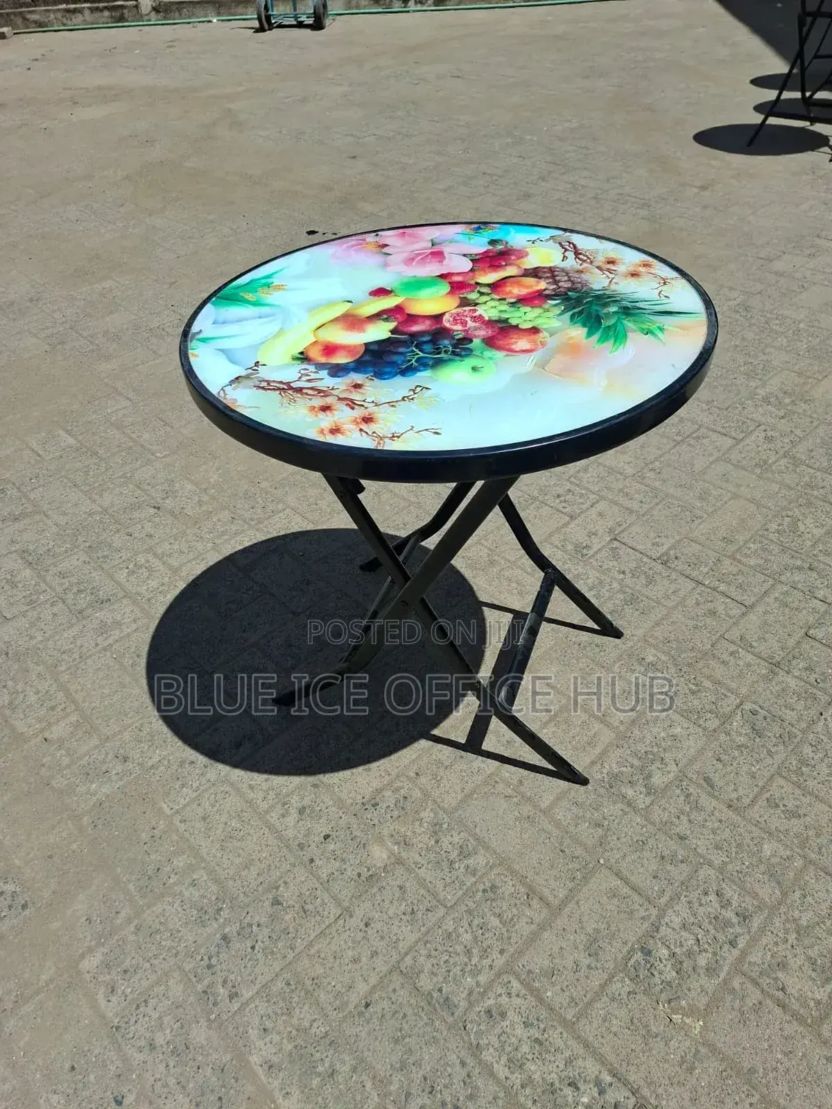 Round Foldable Table