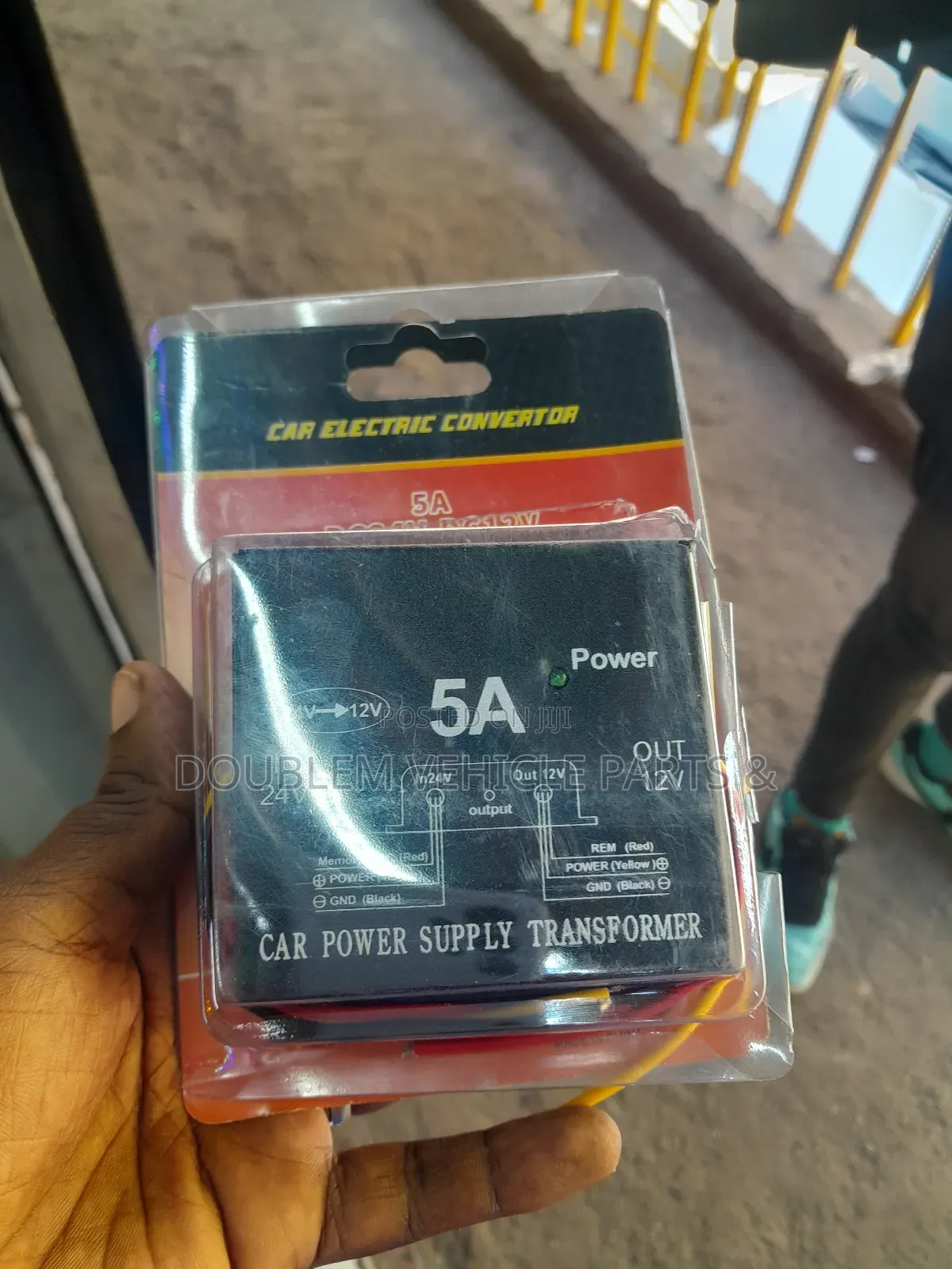 Car Electric Converter/Car Power Supply Transformer From 24v To 12v