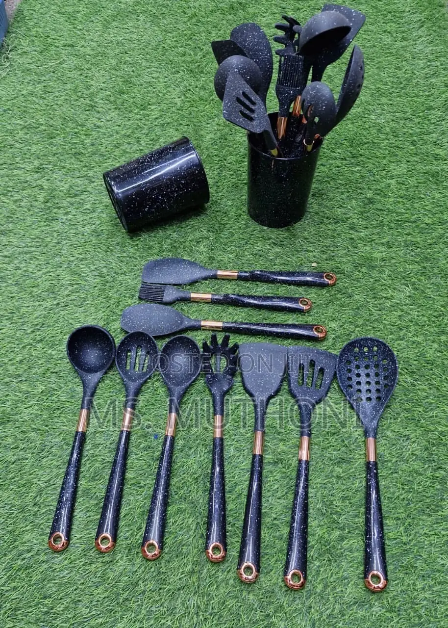 Black / Gray Silicone Kitchen Utensil Set With a Speckled Design