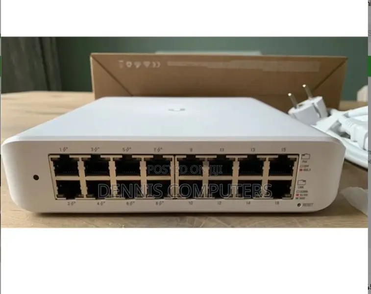 Ubiquiti 16 Ports Switch Lite Usw-Lite-16-Poe, (8) Gbe Poe+ Rj45 Ports
