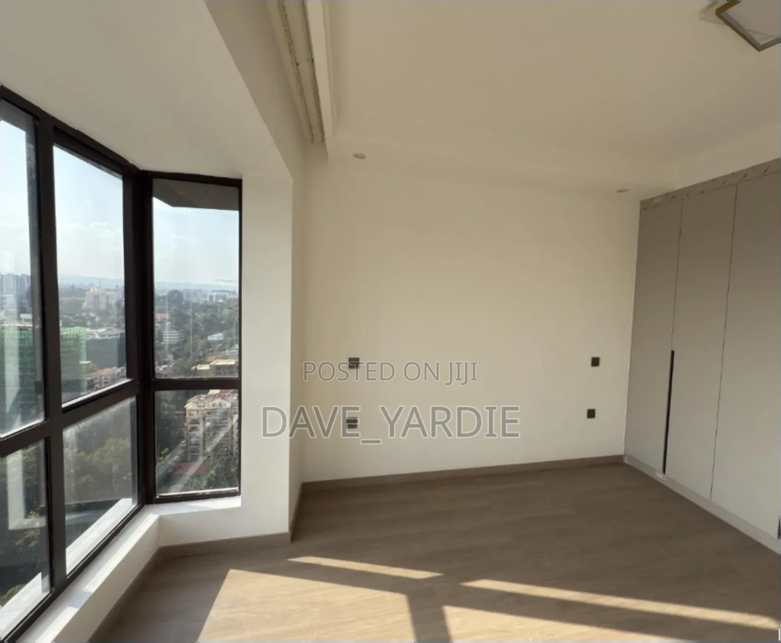 3bdrm Apartment in Riverside Drive for sale