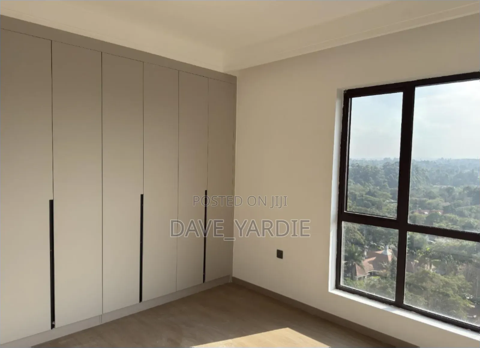 3bdrm Apartment in Riverside Drive for sale