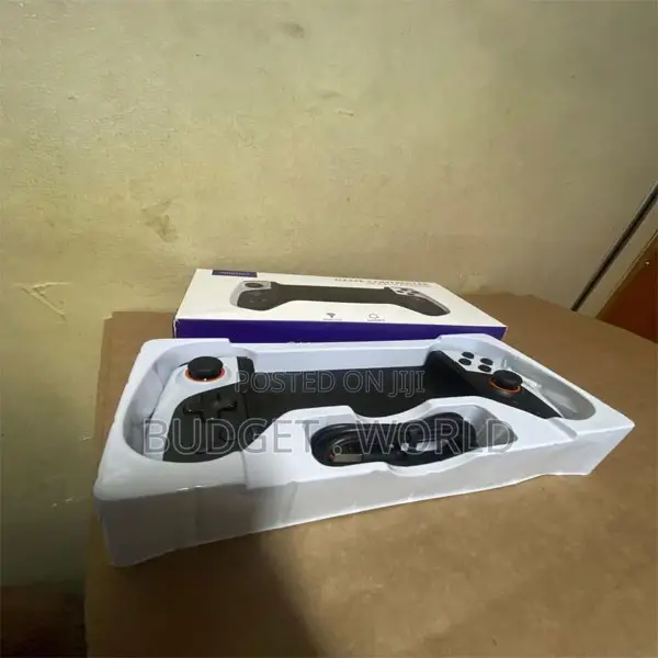 Smooth-Control Bluetooth Game Controller for Mobile Phone Gamepad