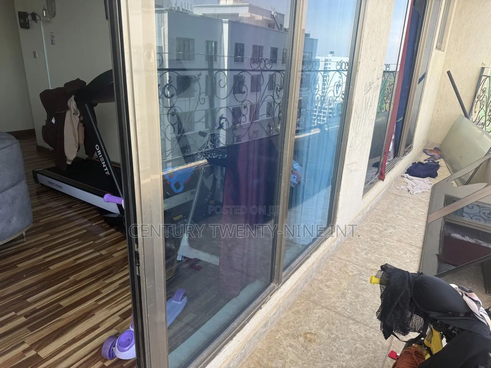 3bdrm Apartment in Amco Building 12Th, Parklands/Highridge for sale