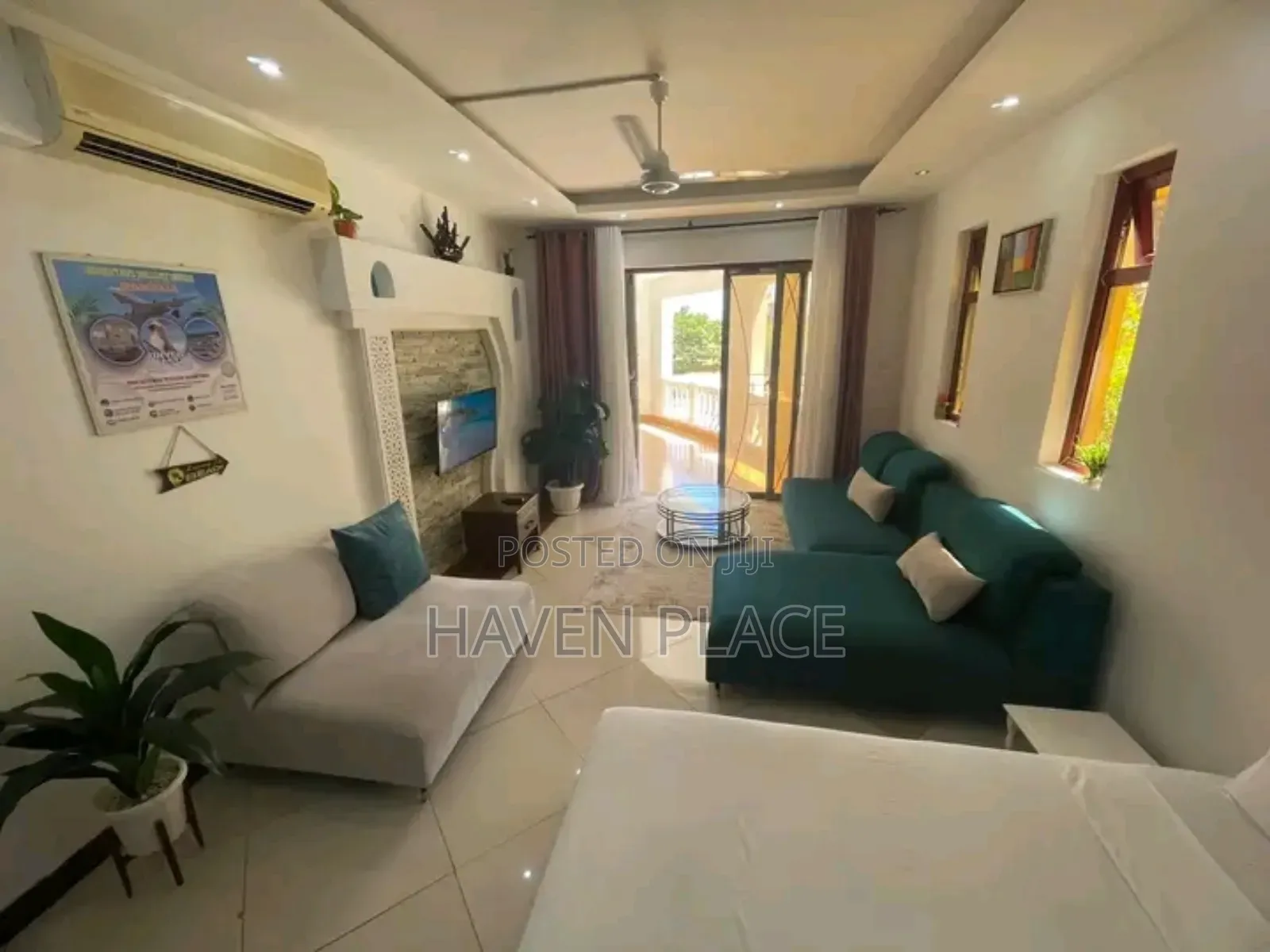 Airbnb #Thikaroad.
 #Juja and #Kenyatta Road