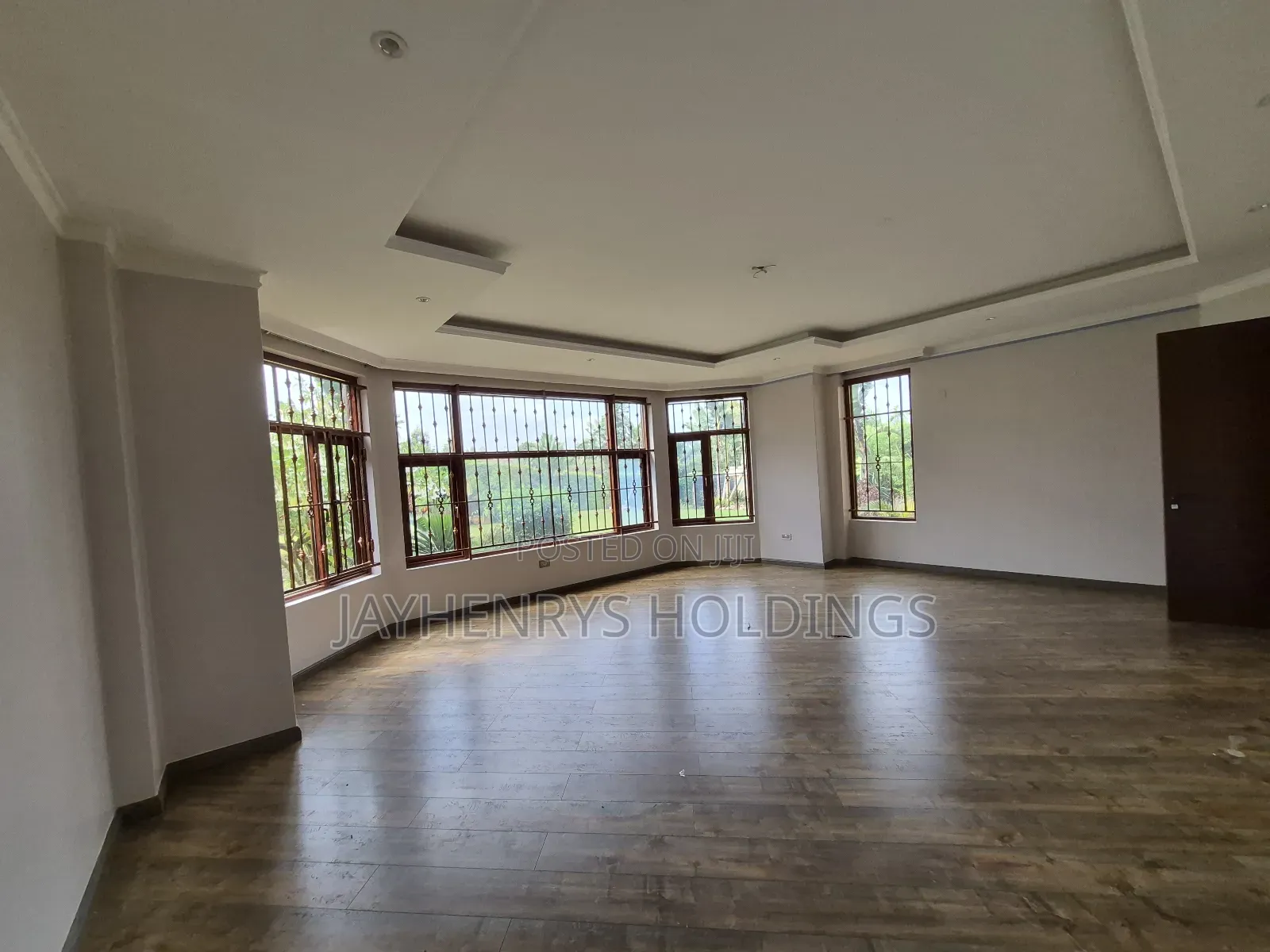 6bdrm House in Muthaiga North for sale