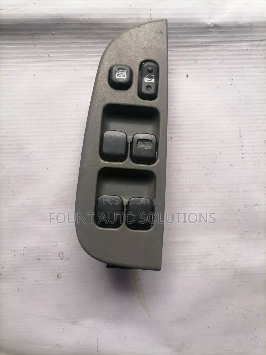 Mainswitch Toyota Raum