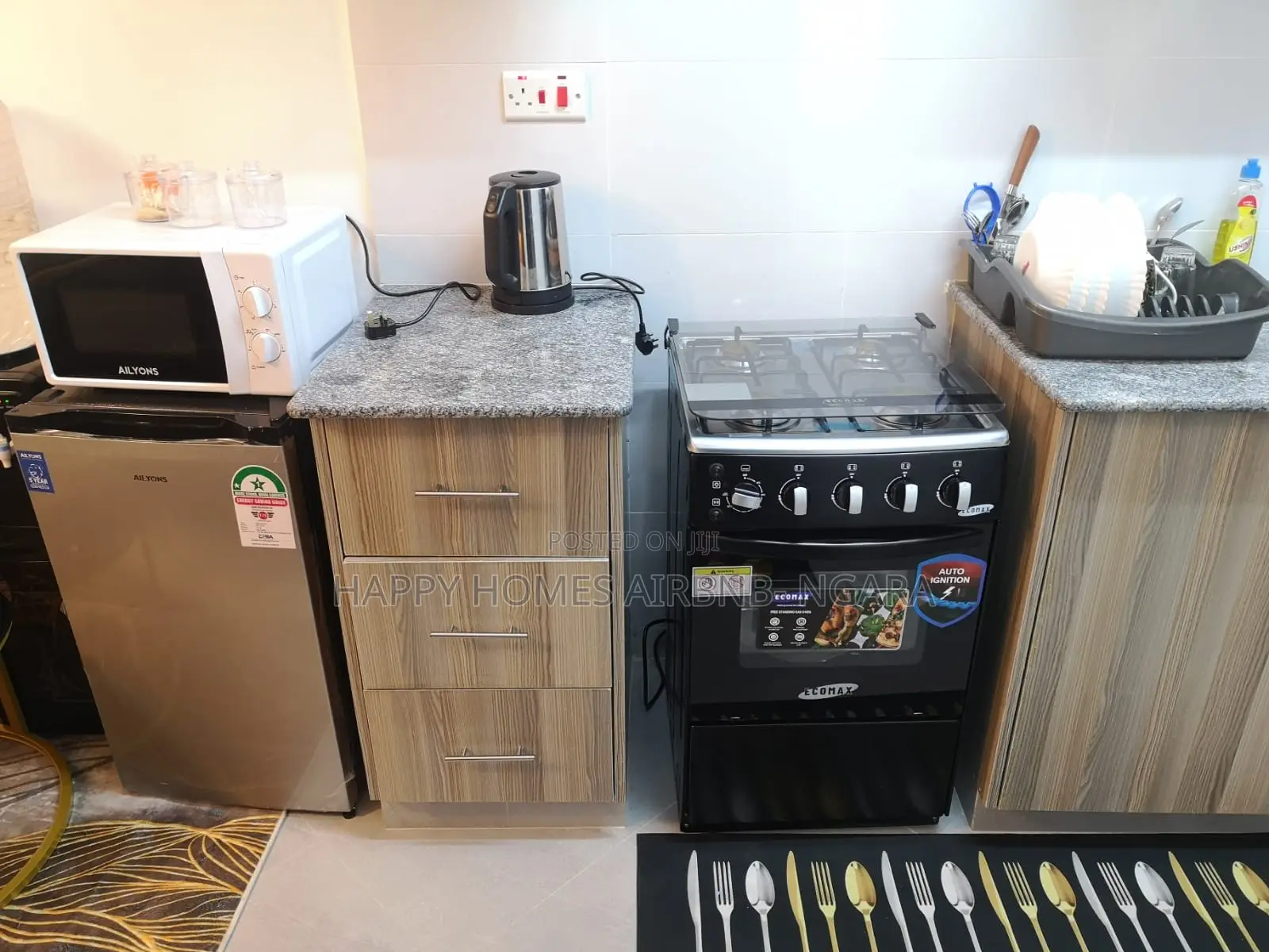 Happy Homes Airbnbs- (Ngara- Parklands)
