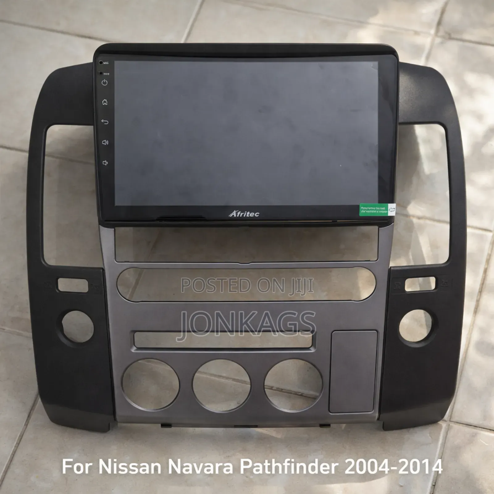 Frame/Console Nissan Pathfinder 9 Inches Android