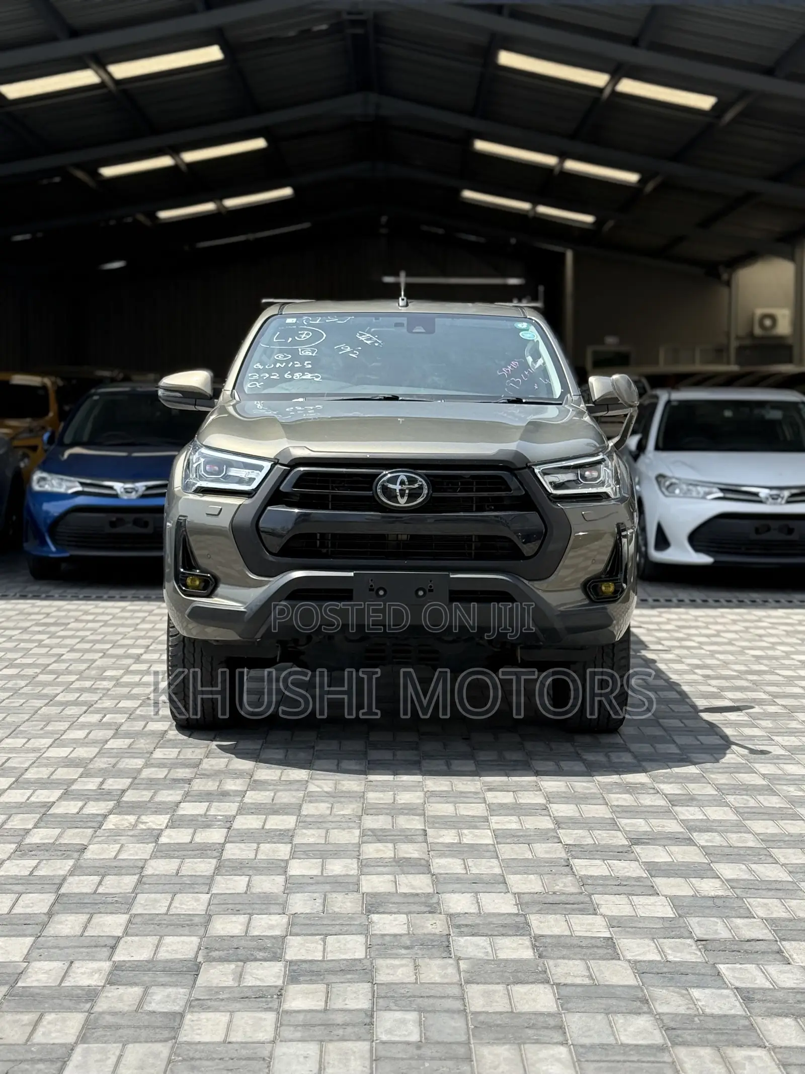 Toyota Hilux 2021 Green