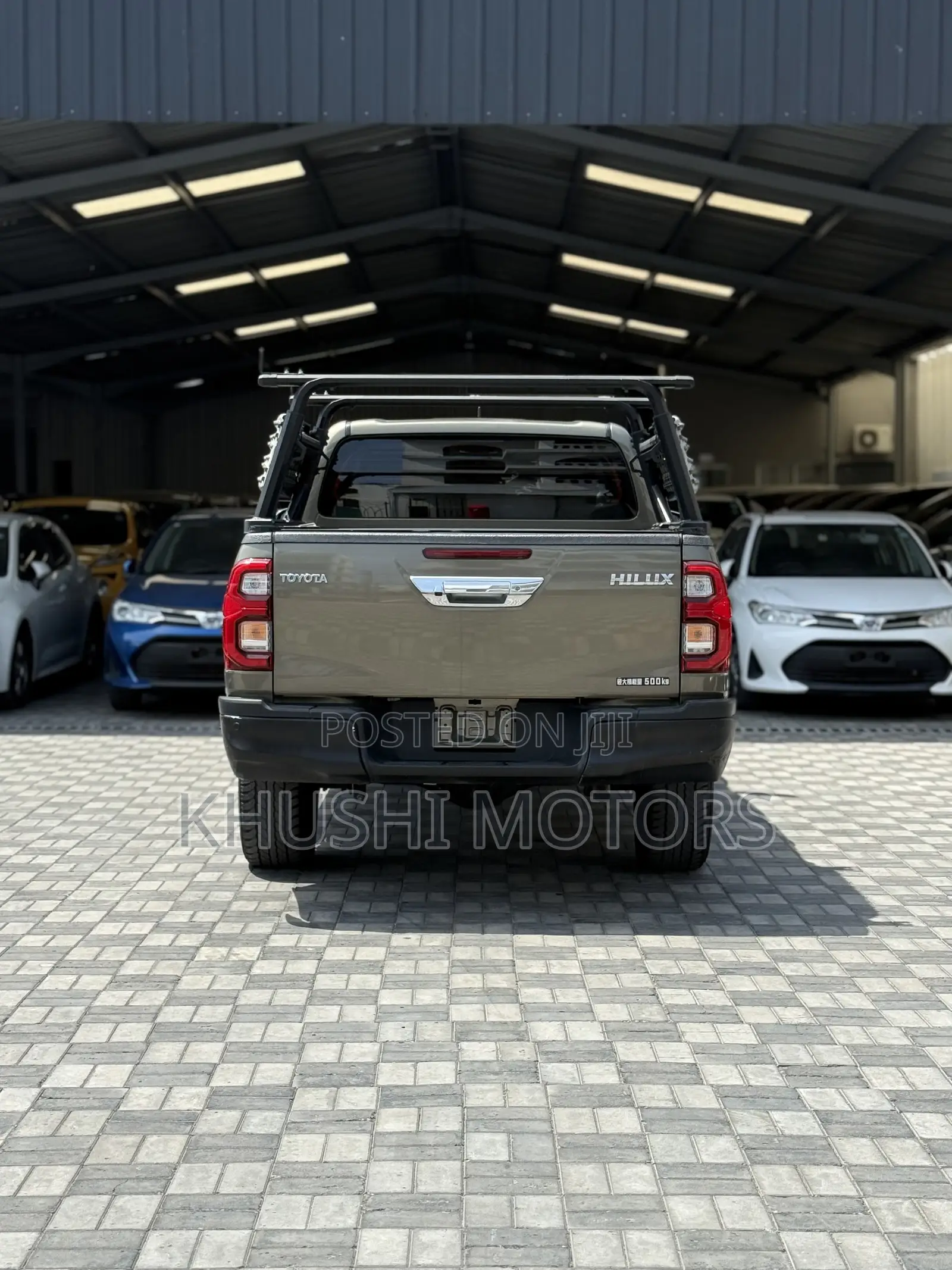 Toyota Hilux 2021 Green