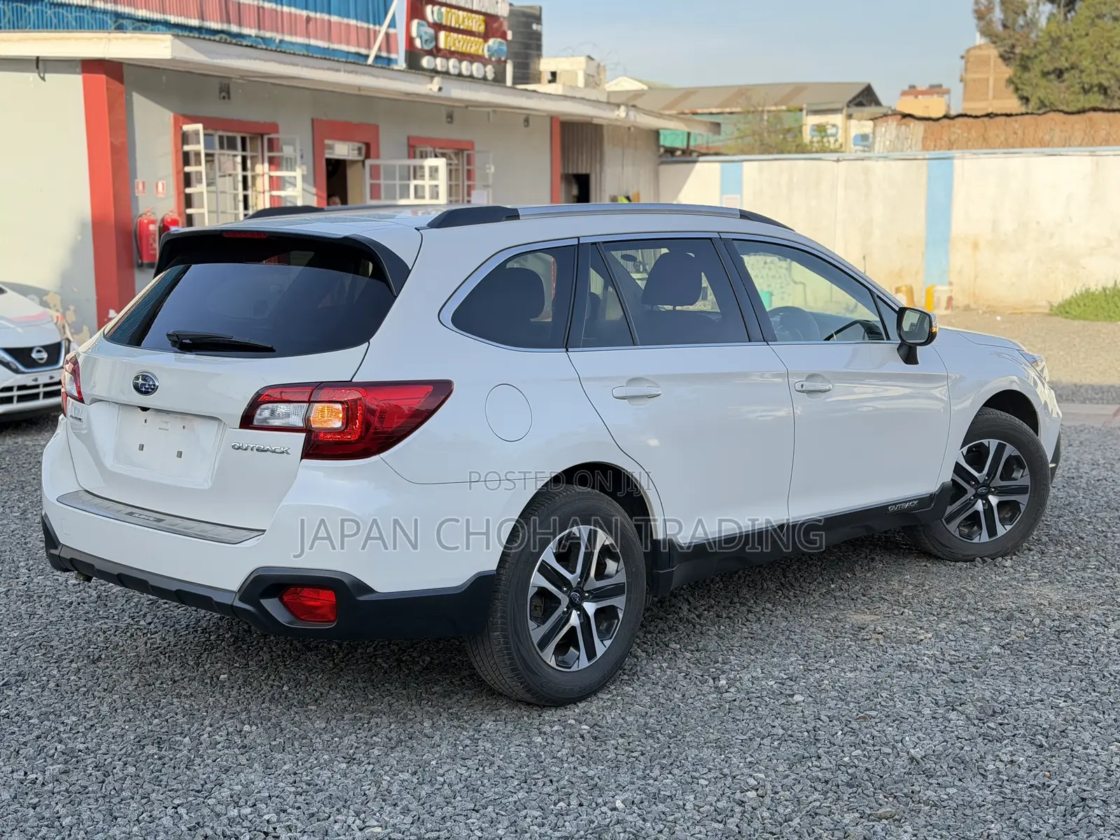 Subaru Outback 2018 White