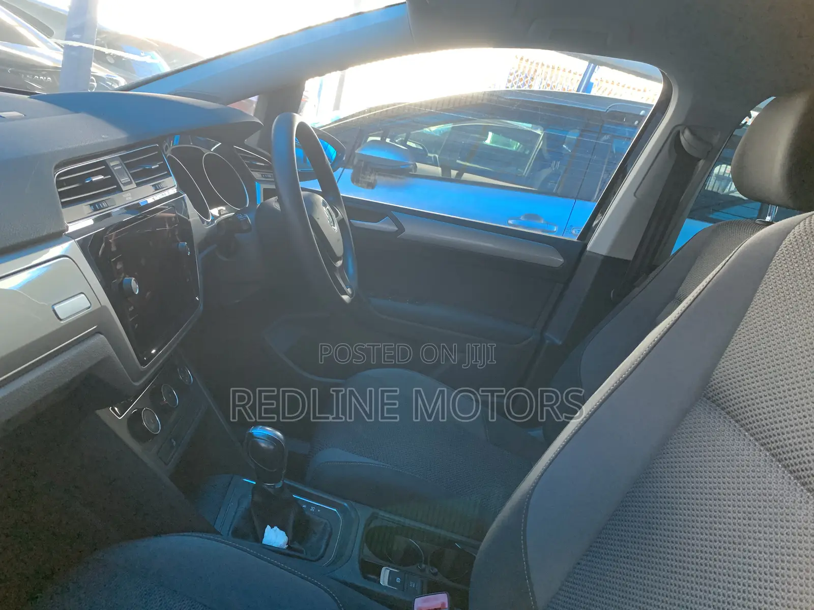 Volkswagen Touran 2018 Black