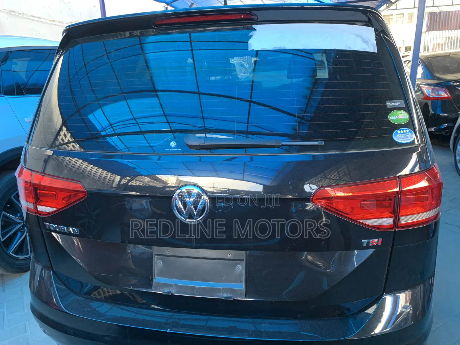 Volkswagen Touran 2018 Black