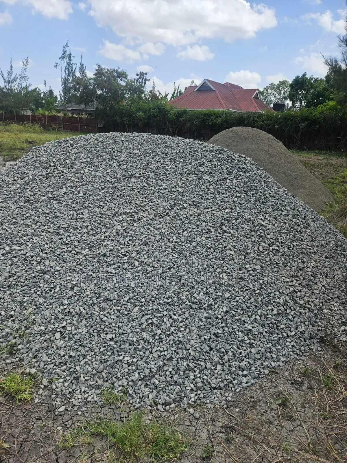 18 Tonnes Ballast 3⁄4& 1⁄2 Mixed