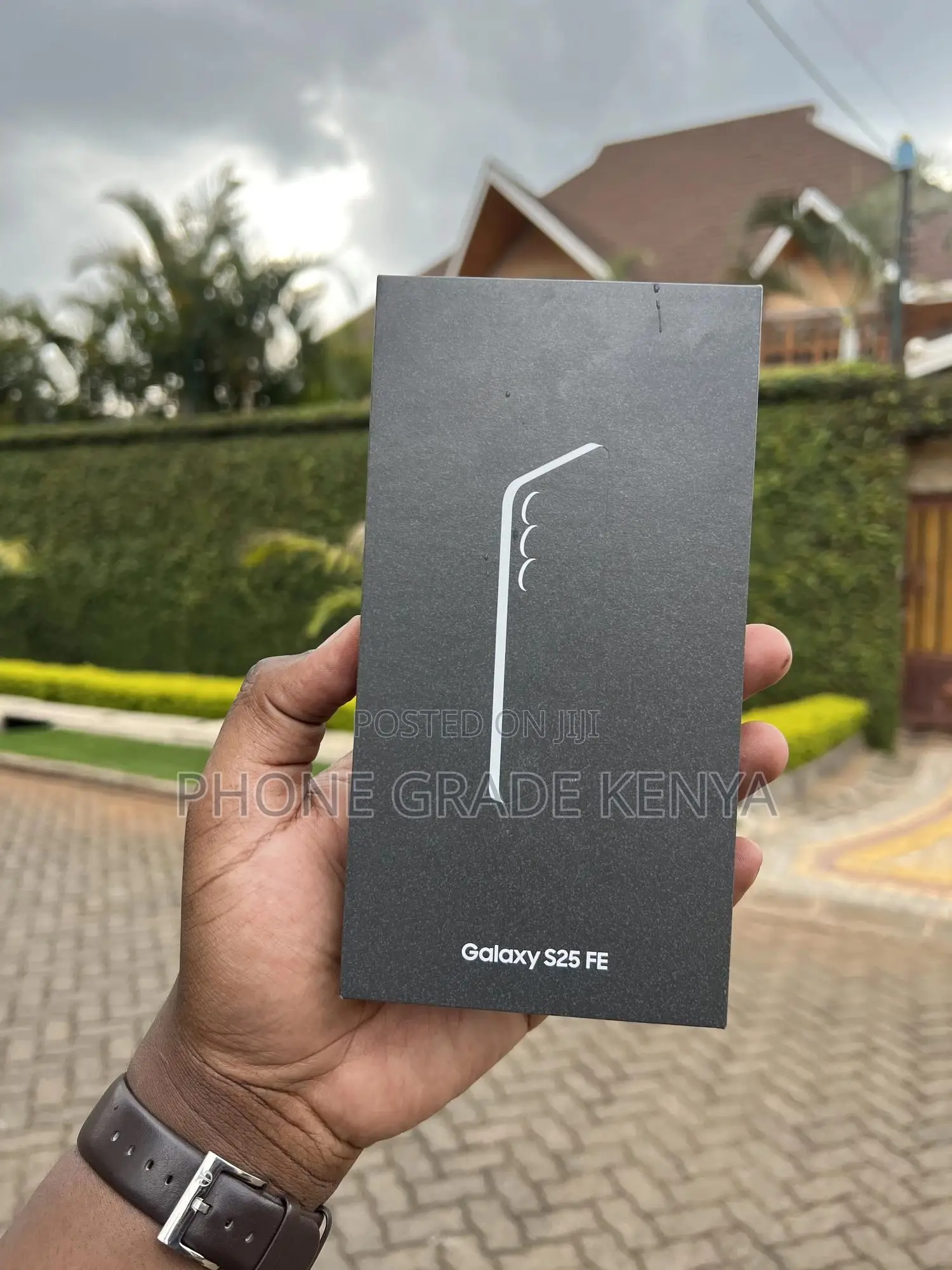 New Samsung Galaxy S25 FE 256 GB