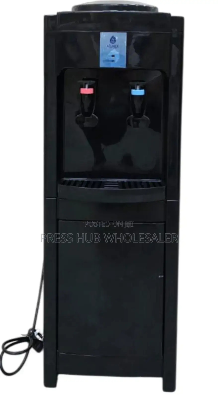 Nunix K1s Hot and Normal Water Dispenser in Black.