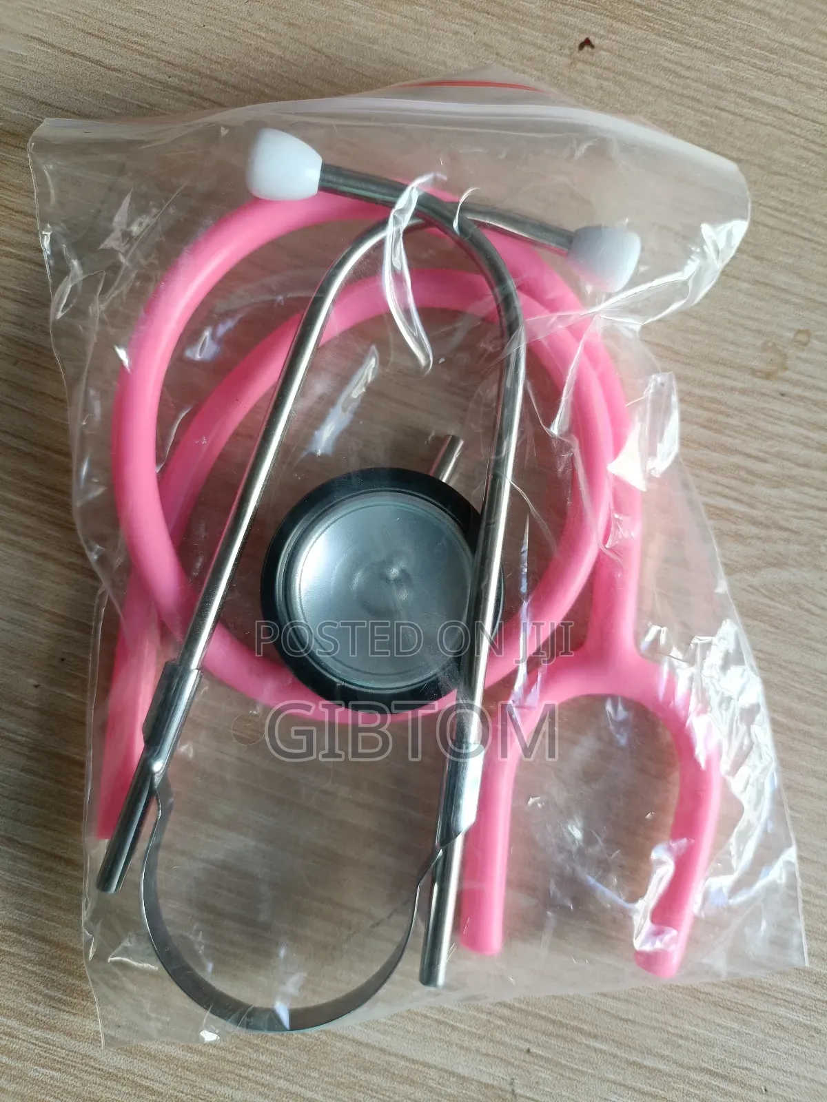 Professional Stethoscope For Both Animal And Human Use.