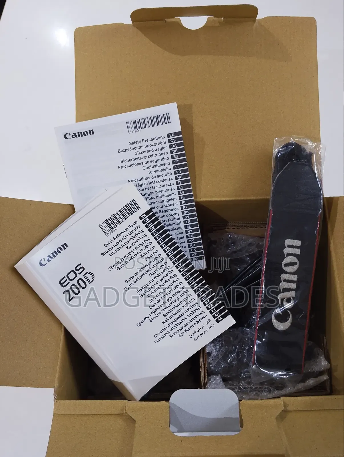 Canon Eos 200d DSLR Camera With 18-55mm STM Lens(Open Box)