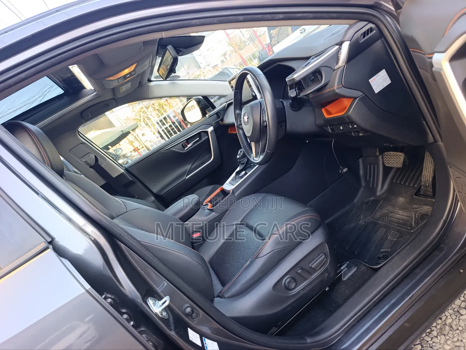 Toyota RAV4 2020 Gray