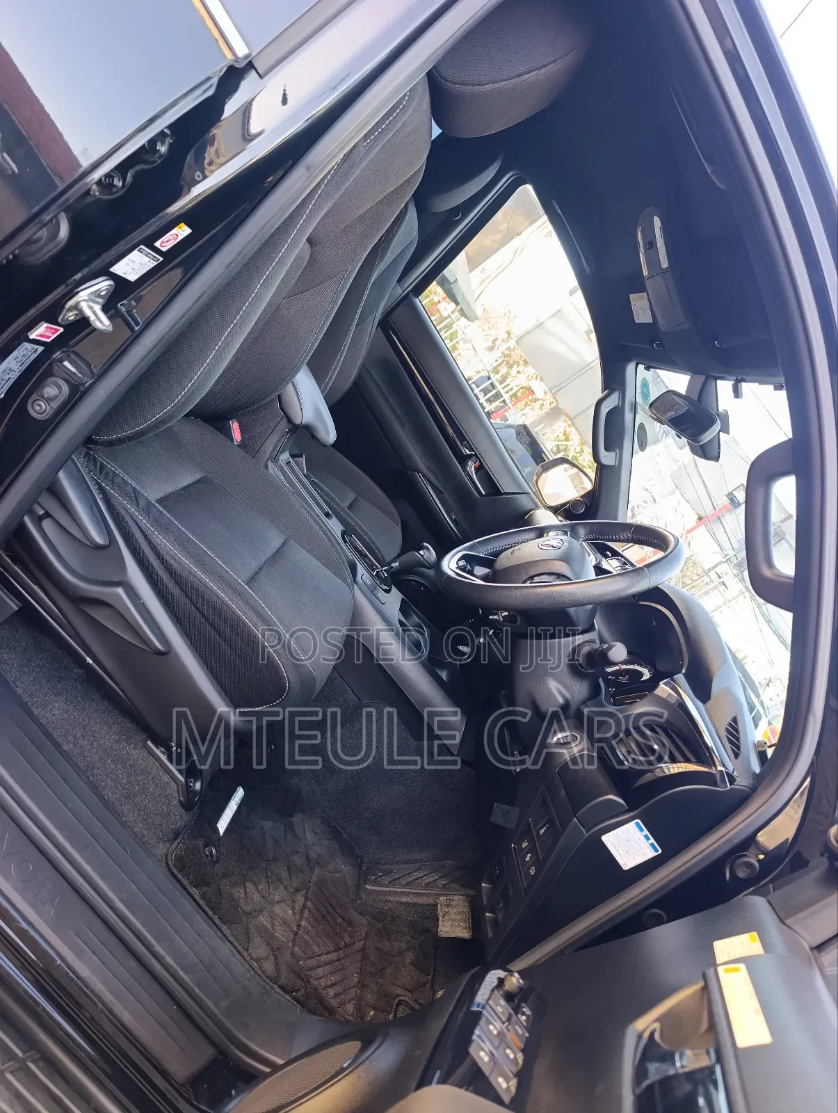 Toyota Hilux 2019 Black