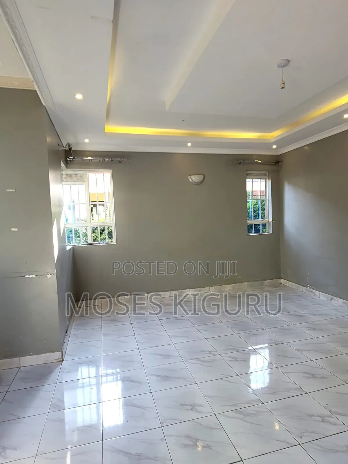 3bdrm Bungalow in Kenyatta Road / Theta  for rent