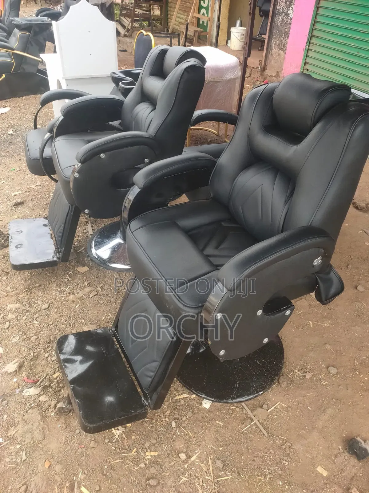 Executive Kinyozi Seats