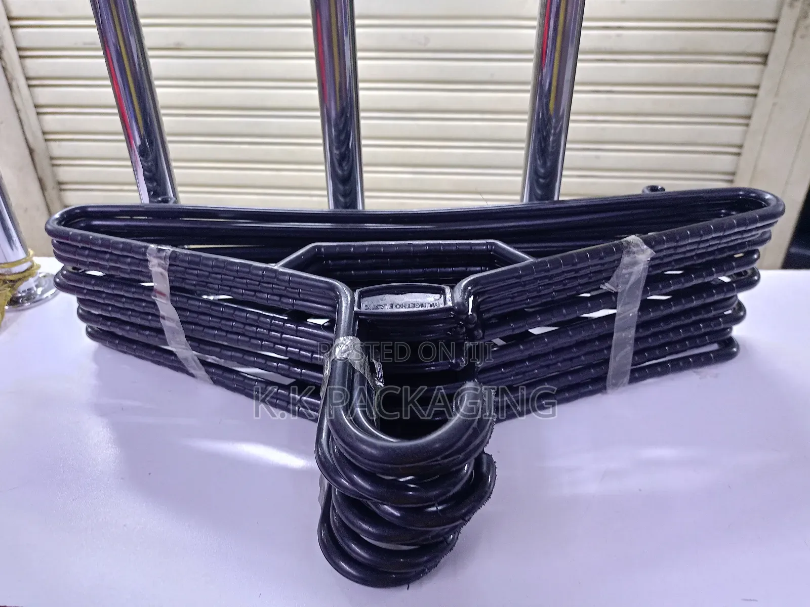 Hangers With Underhook