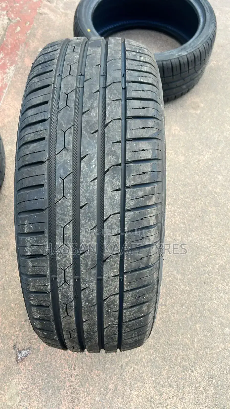 225/55r18 Yusta Tyre