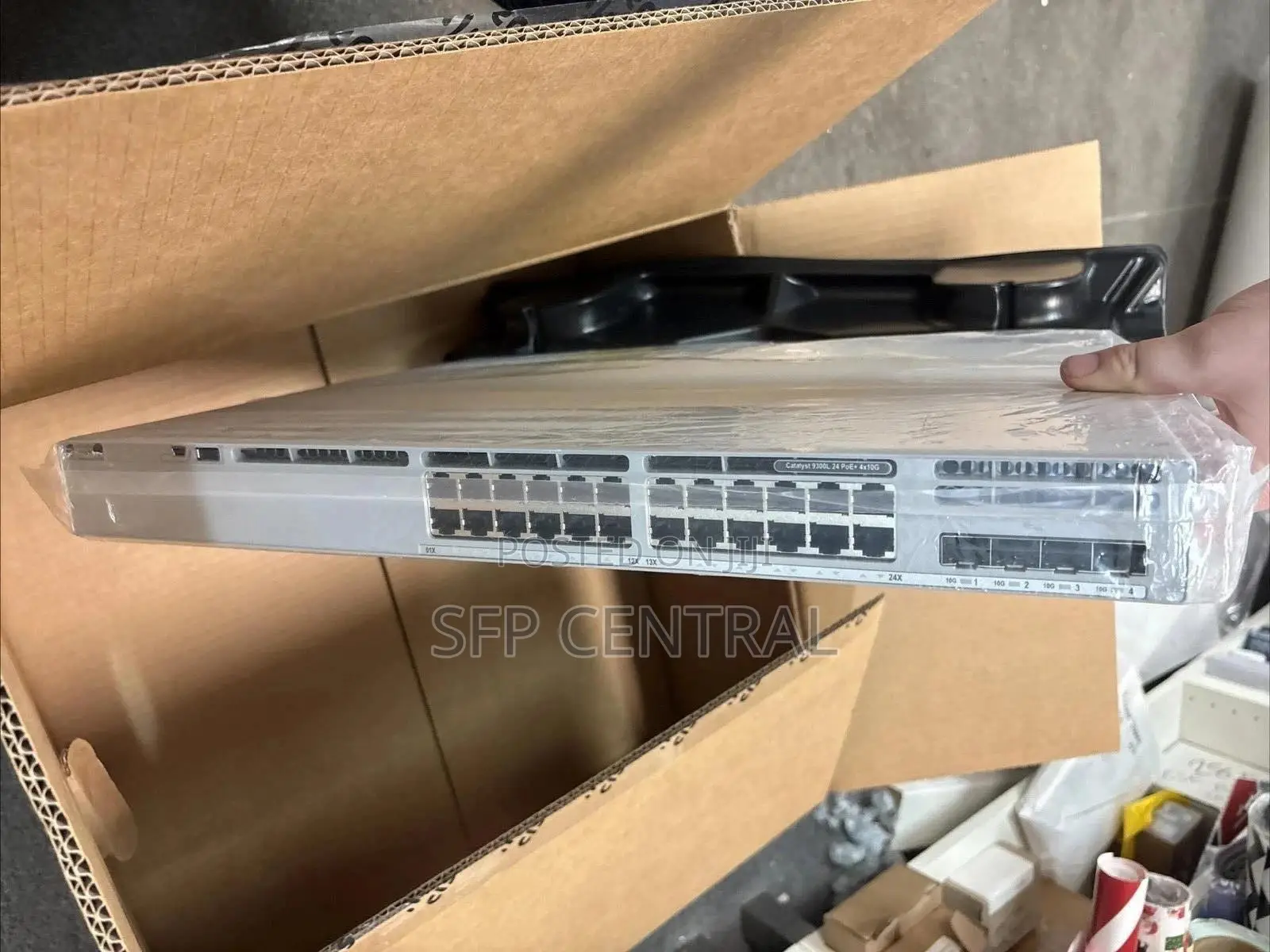 Cisco C9300l-24p-4x-E - 24 Ports Poe 4 10g Switch