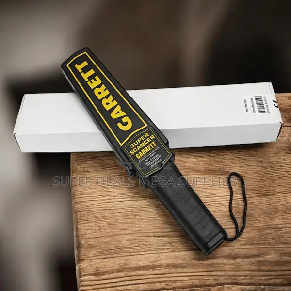 Garrett Superscanner Handheld Metal Detector With Strong Build Quality