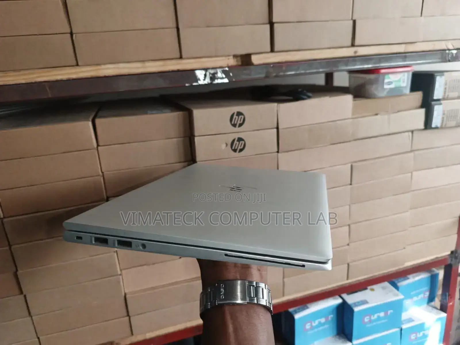 New Laptop HP EliteBook 840 G8 16GB Intel Core I7 SSD 512GB