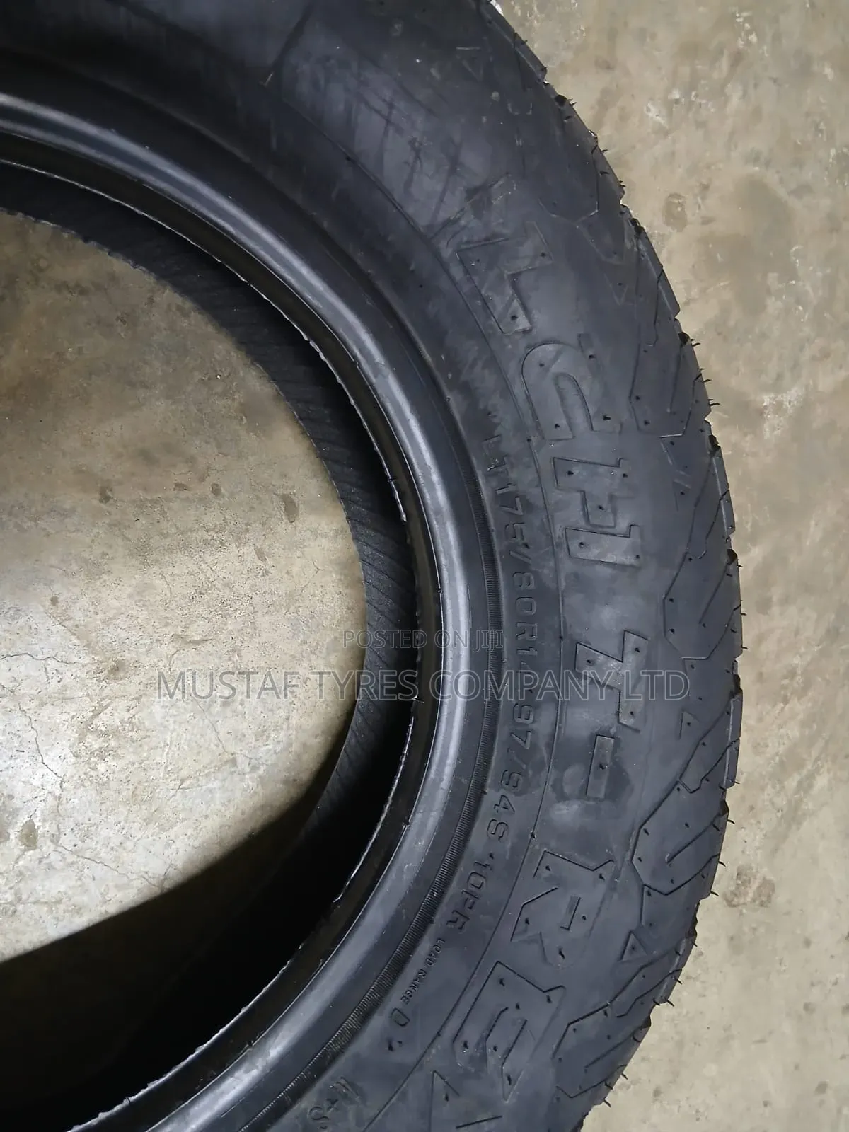 Lch. 175/80r14at