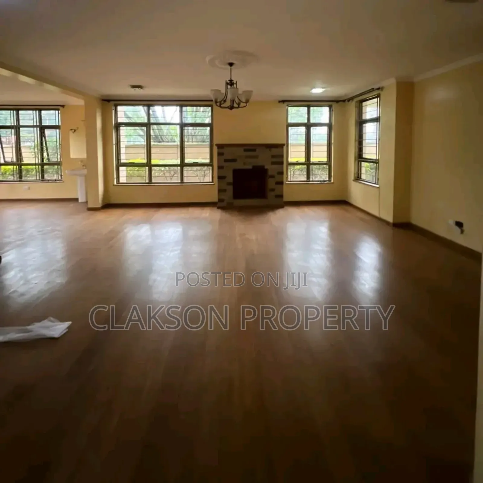 5bdrm Townhouse / Terrace in Lavington for rent