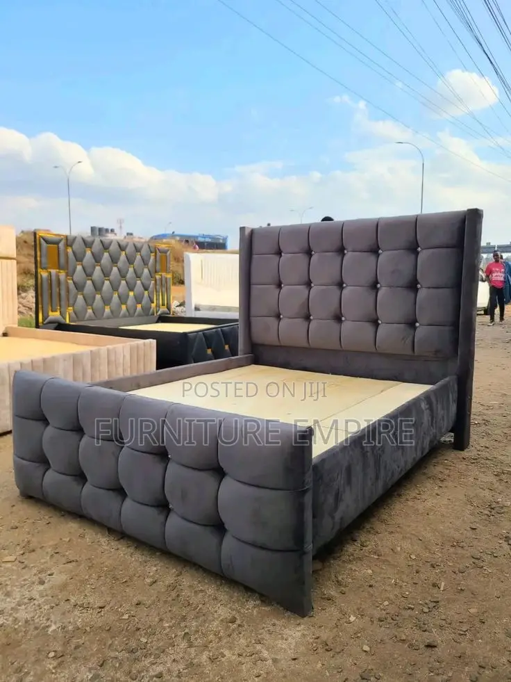 Visual 5 by 6 Modern Bed