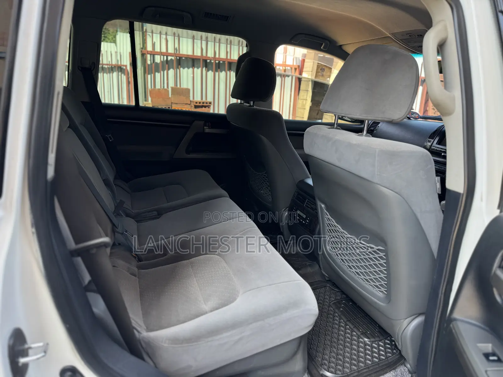 Toyota Land Cruiser 2008 White