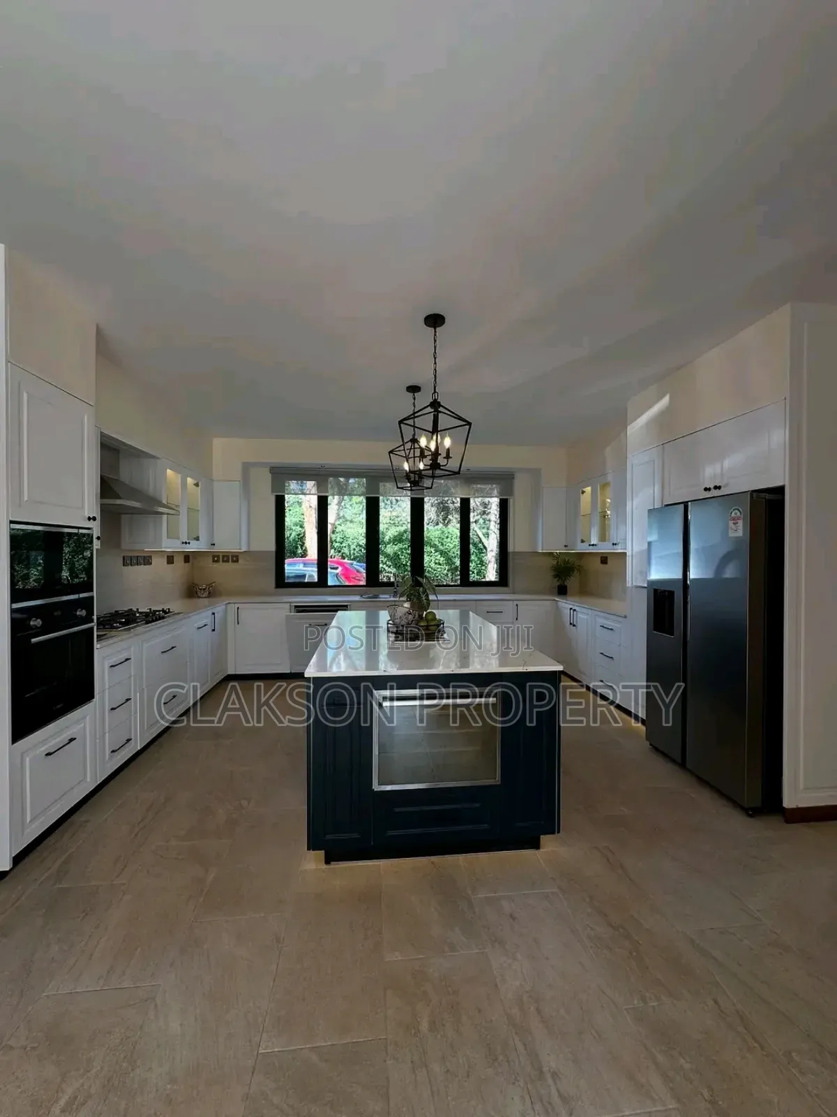 5bdrm Townhouse/Terrace in Runda for sale