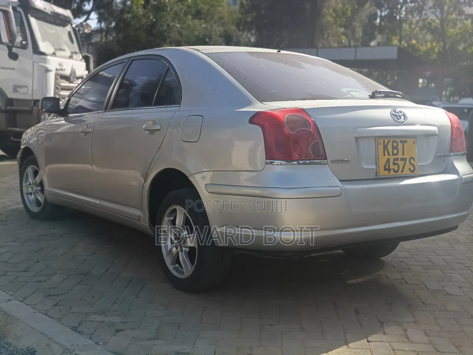 Toyota Avensis 2.0 D-4D 2006 Silver